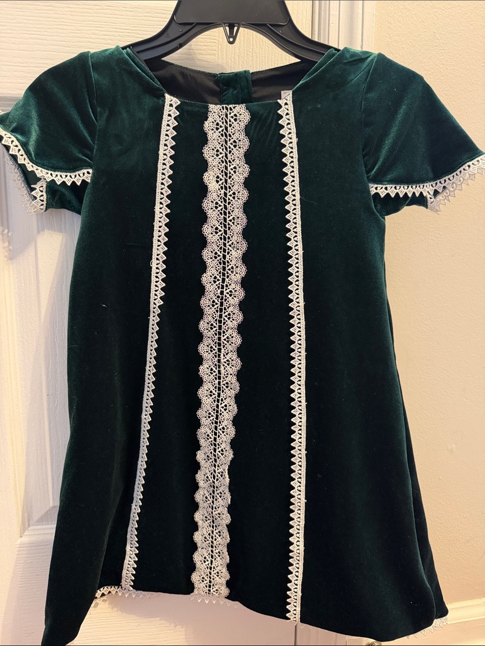 The Smocking place Girls' Emerald Green Lace-Trim Velvet Dress size 6 Holiday